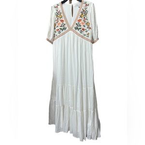 In Bloom White Embroidered Short Sleeve Dress